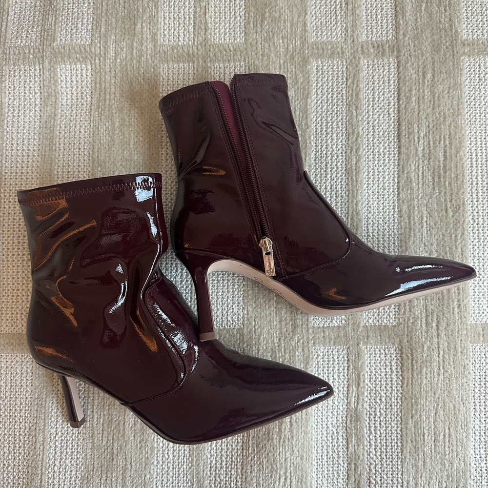Jessica Simpson Burgundy Donatela Ankle Booties